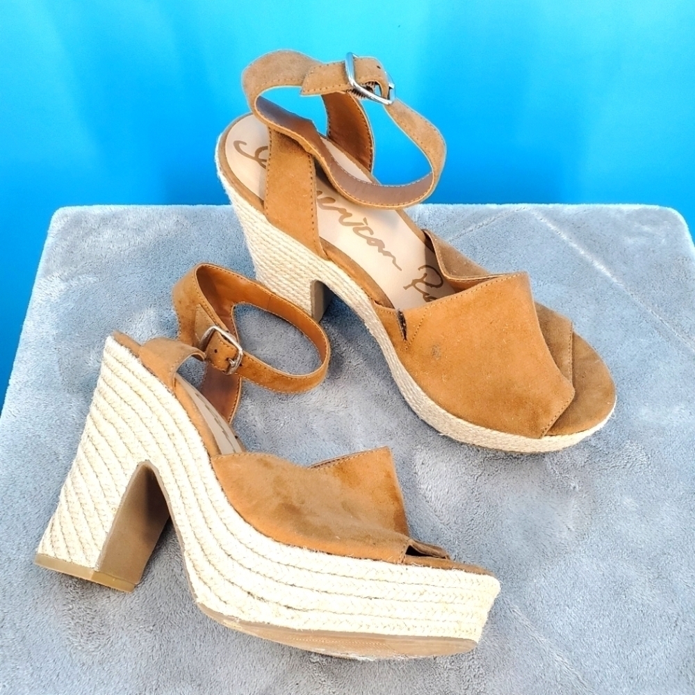 American Rag tan platform woven sandals 7